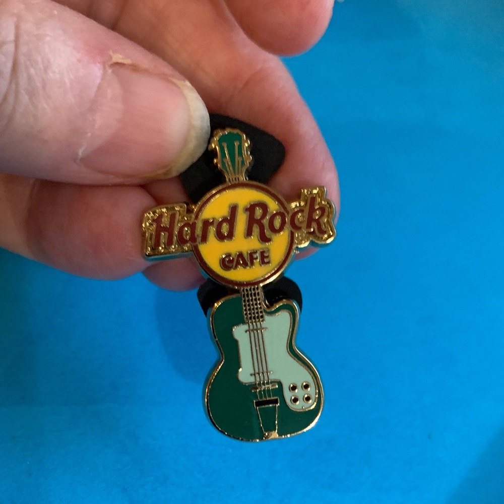 Hard Rock Cafe Teal and Yellow Guitar Pin - Picture 2 of 8